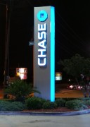 Sign installation in Metairie for Chase bank